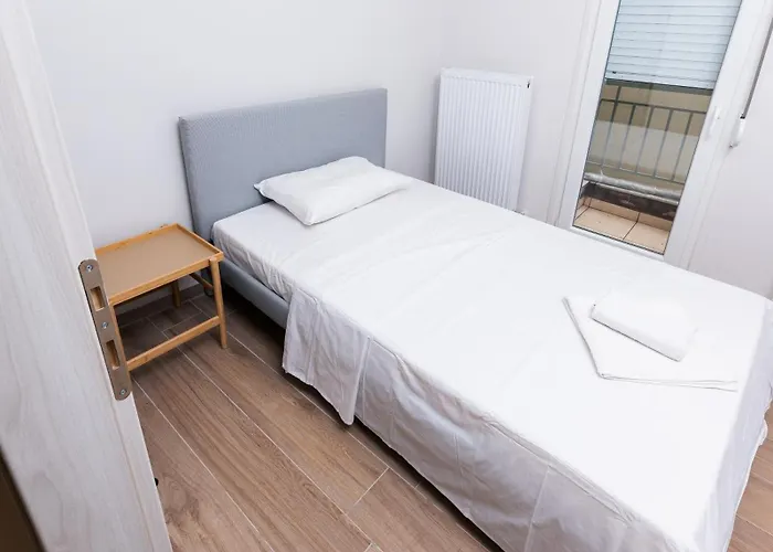 Spacious Executive W Balcony, Workspace, Washer Apartamento Tesalónica